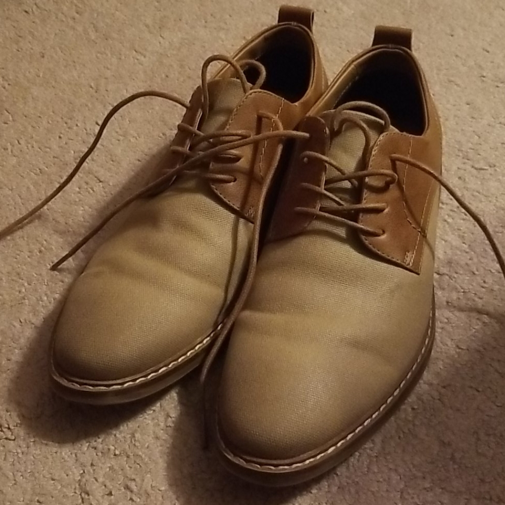 Casual lace up two tone shoes